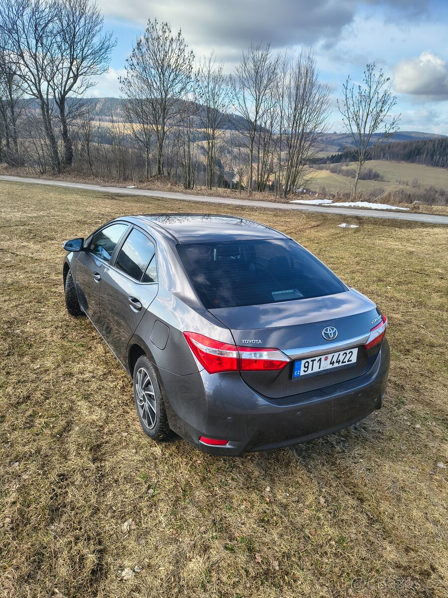 Prodám TOYOTA COROLLA 1.6 92kw - 3