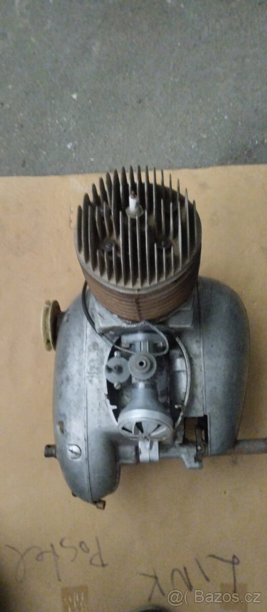 Motor ČZ 175 - 3