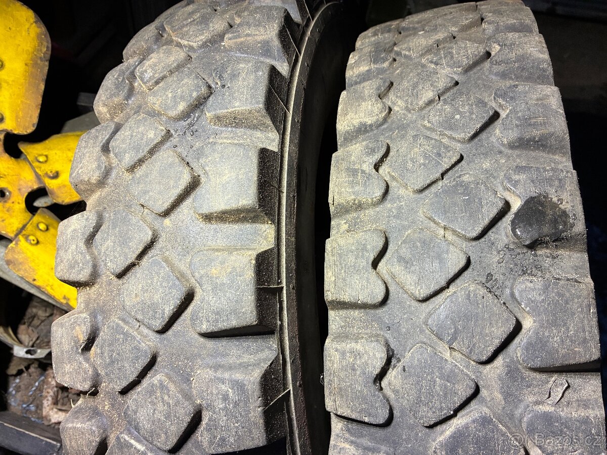 Predám pneumatiky Uaz, Gaz - 3