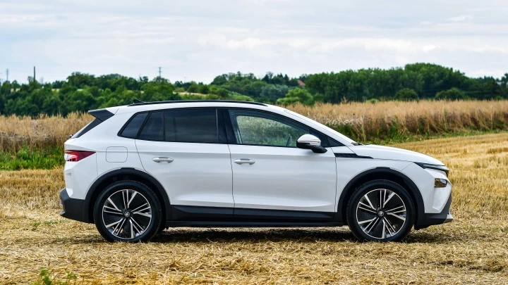 ŠKODA Elroq Essence 60 - 3