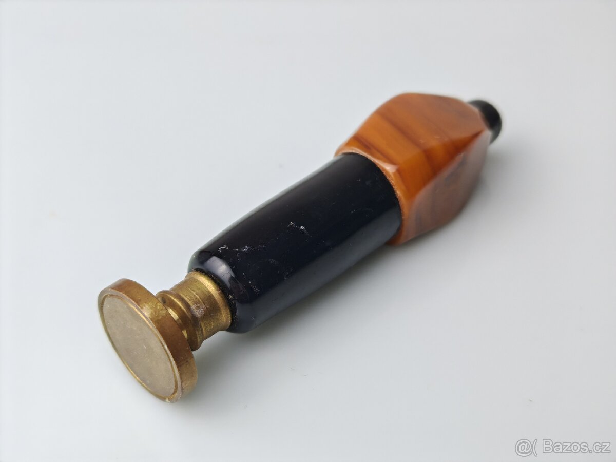 Staré pečetidlo - 3