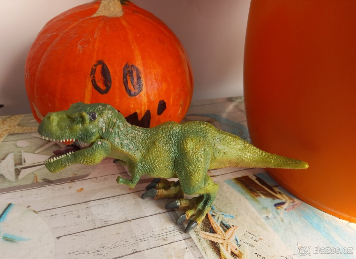 Dinosauři - 3