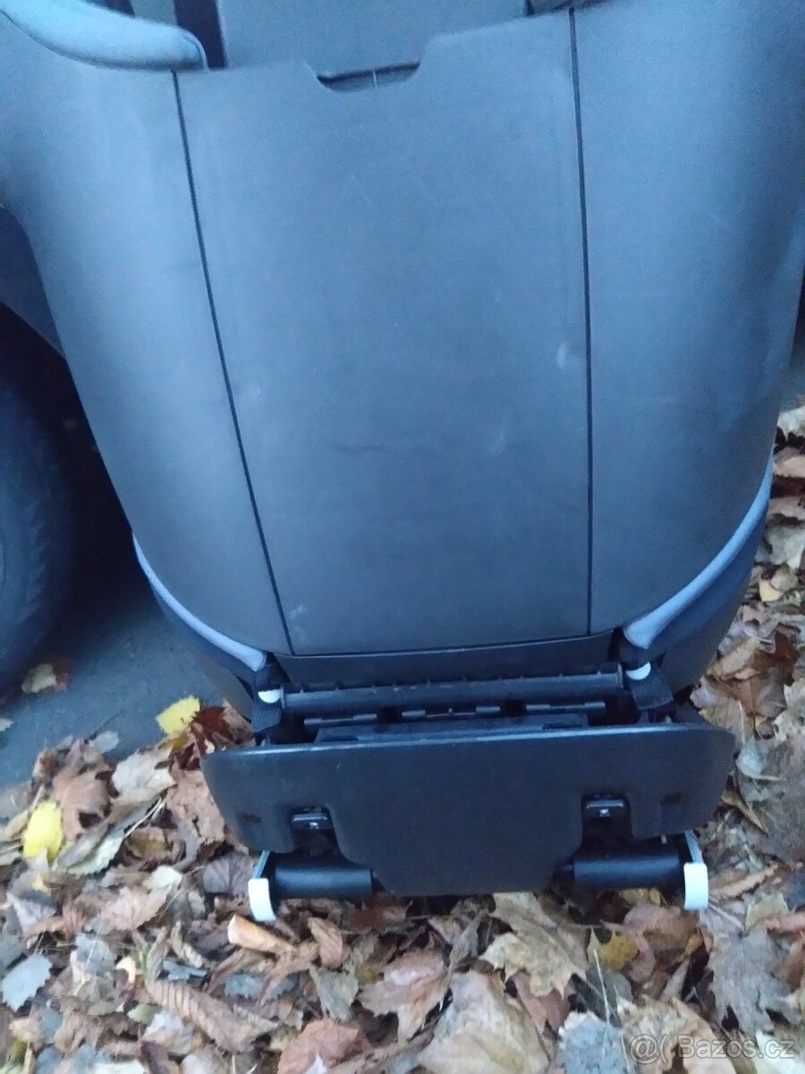Autosedačka Cybex s ISO - 3