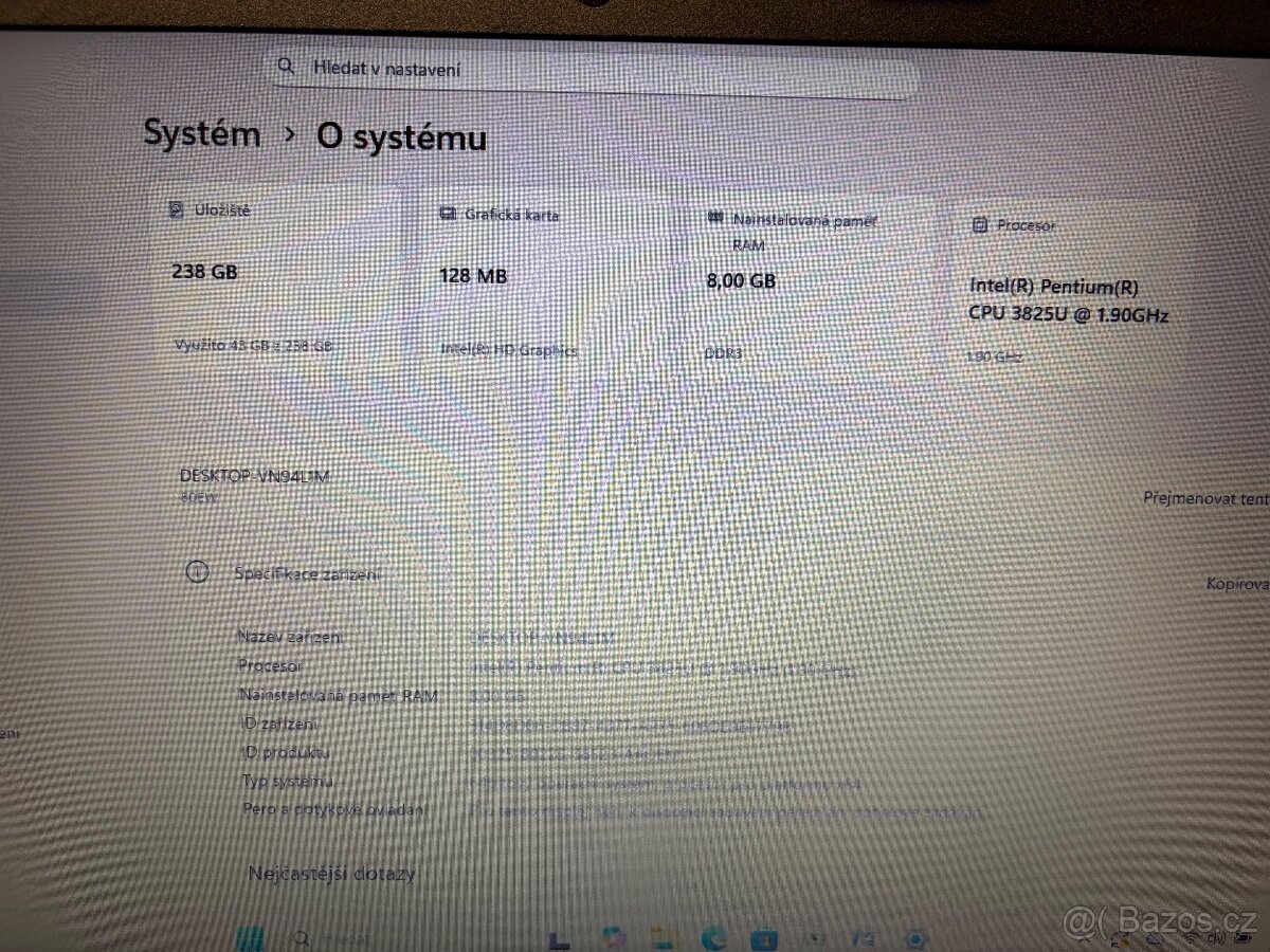 Lenovo B50-80 s nabíječkou Intel Pentium CPU 3825U 1,90GHz R - 3