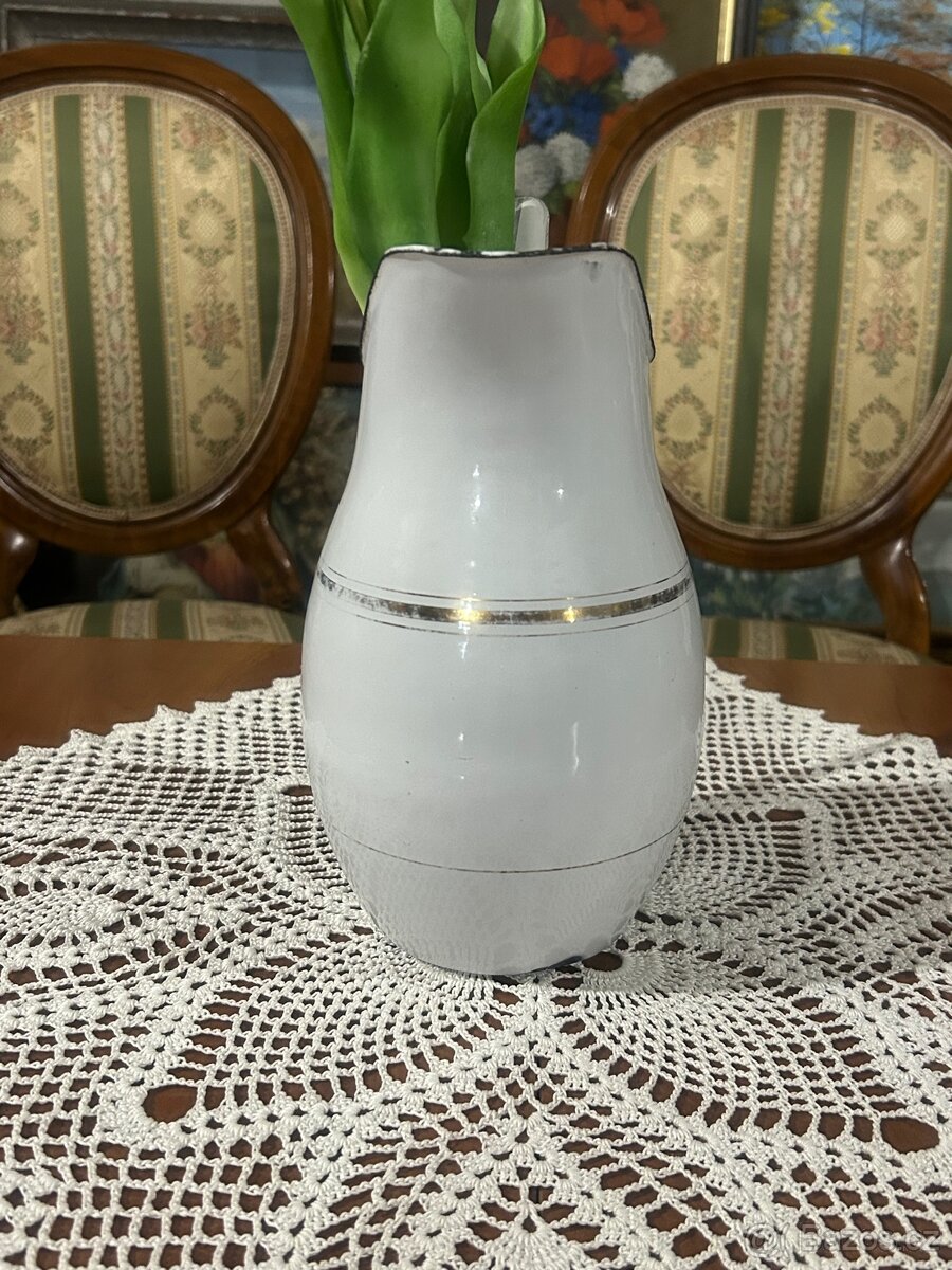 Starý smaltovaný džbán - 3