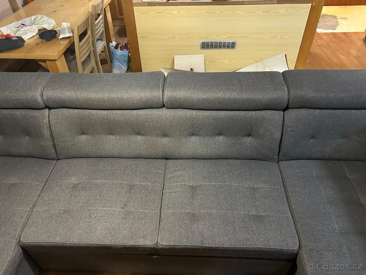 Velká sedací souprava ve tvaru U - 3