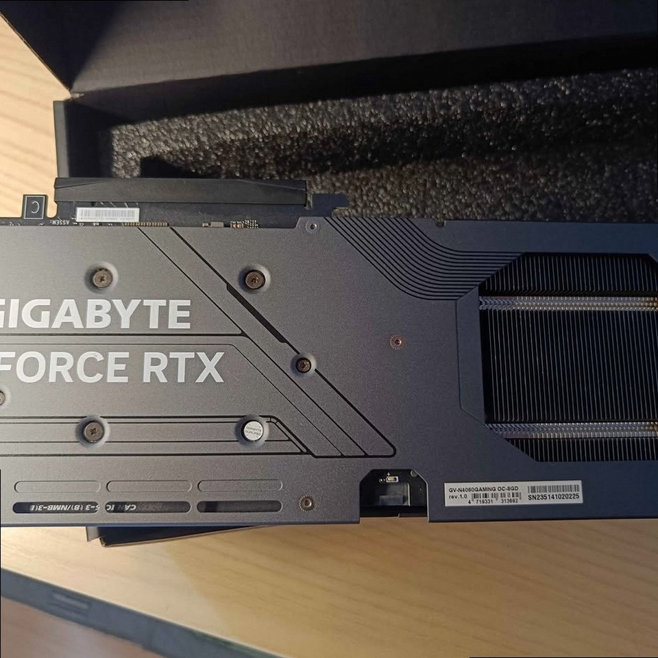 RTX 4060 WindForce OC 8GB - 3