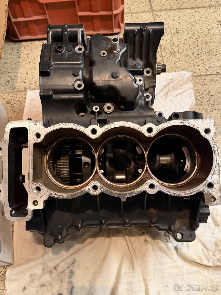 Triumph speed triple 1050 - 3