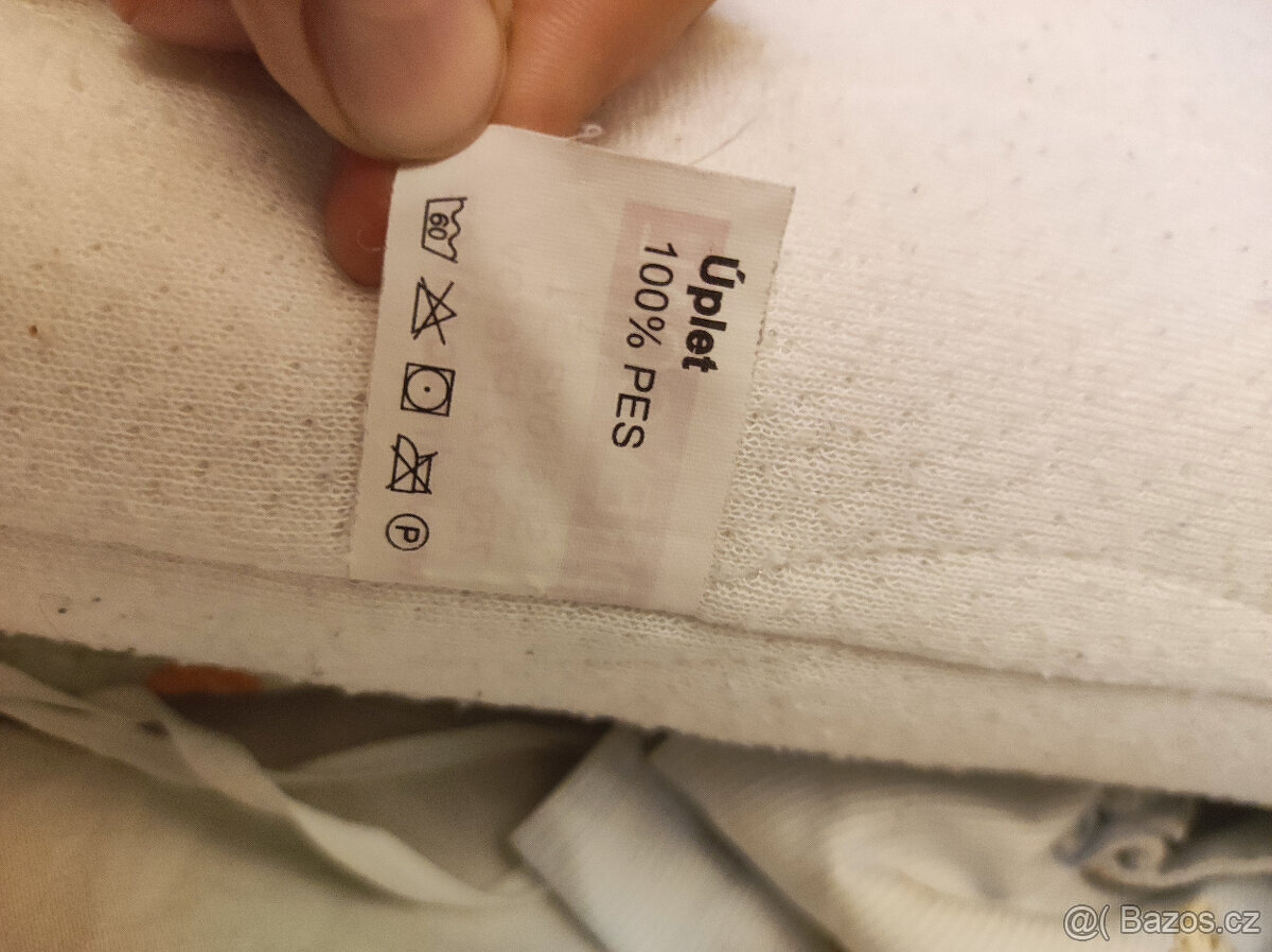 Dřvěná dětská postýlka n kolečkách - 3