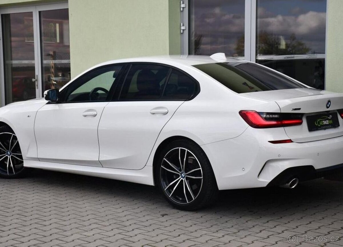 BMW Řada 3 320d xD M-SPORT ČR - 3