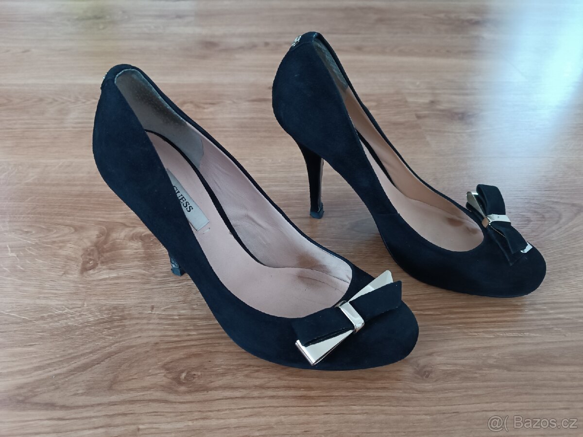 Semišové lodičky Guess - 3