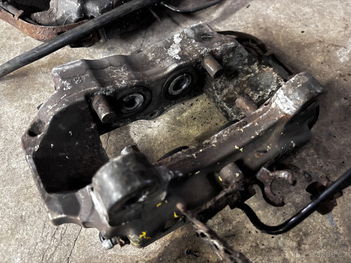 BRZDOVÉ TŘMENY Brembo - 3