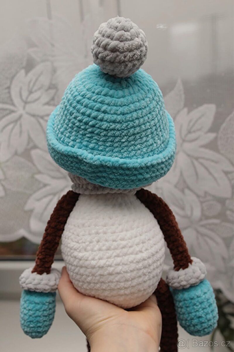 Ručně háčkovaný sněhulák - 3