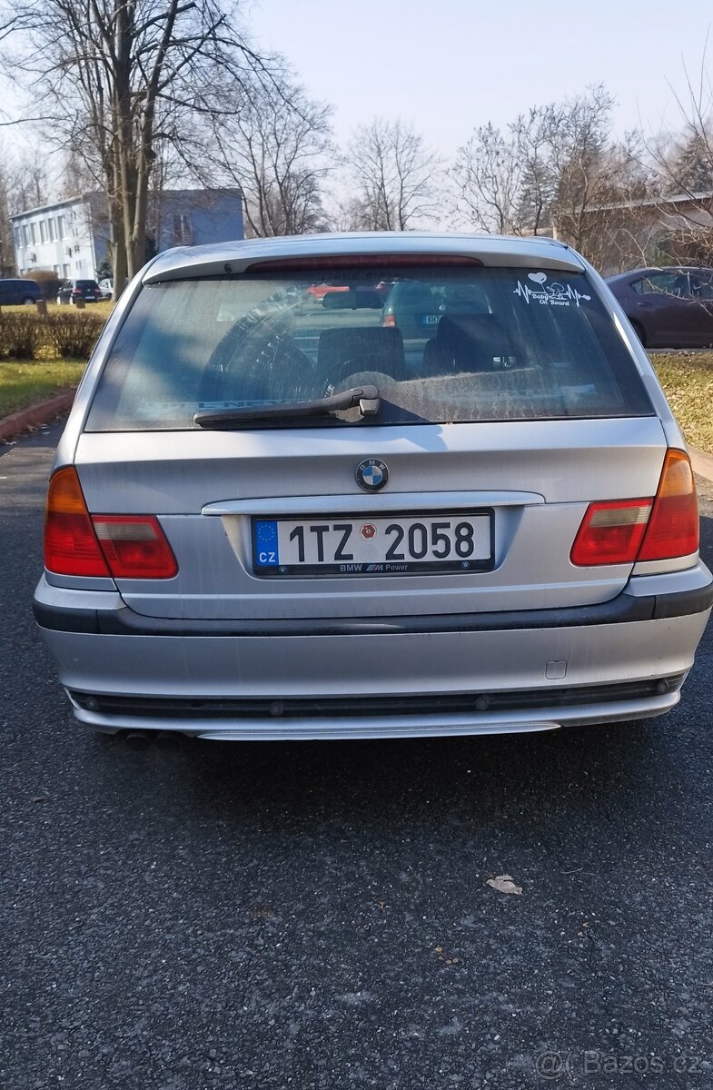 BMW E46 320i Touring - 3