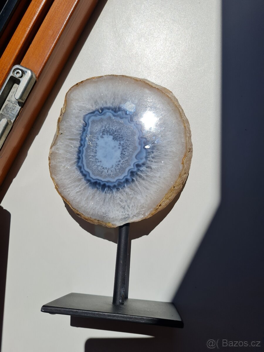 Achátový plátek na stojanku - 3