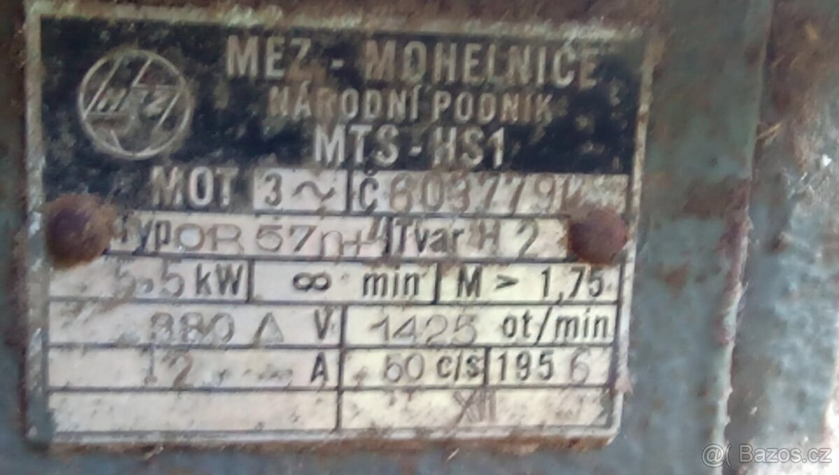 Řezačka slámy a sena - 3