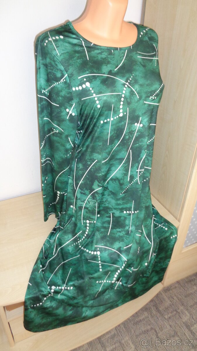 Zelené šaty NOVÉ vel.přibl.48 - 3