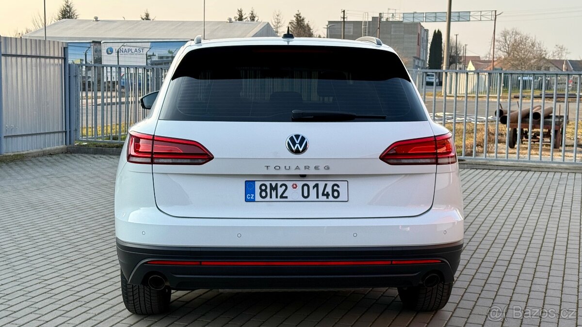 Volkswagen Touareg //3.0TDi//170kW//TOP-STAV//SERVIS-VW// - 3