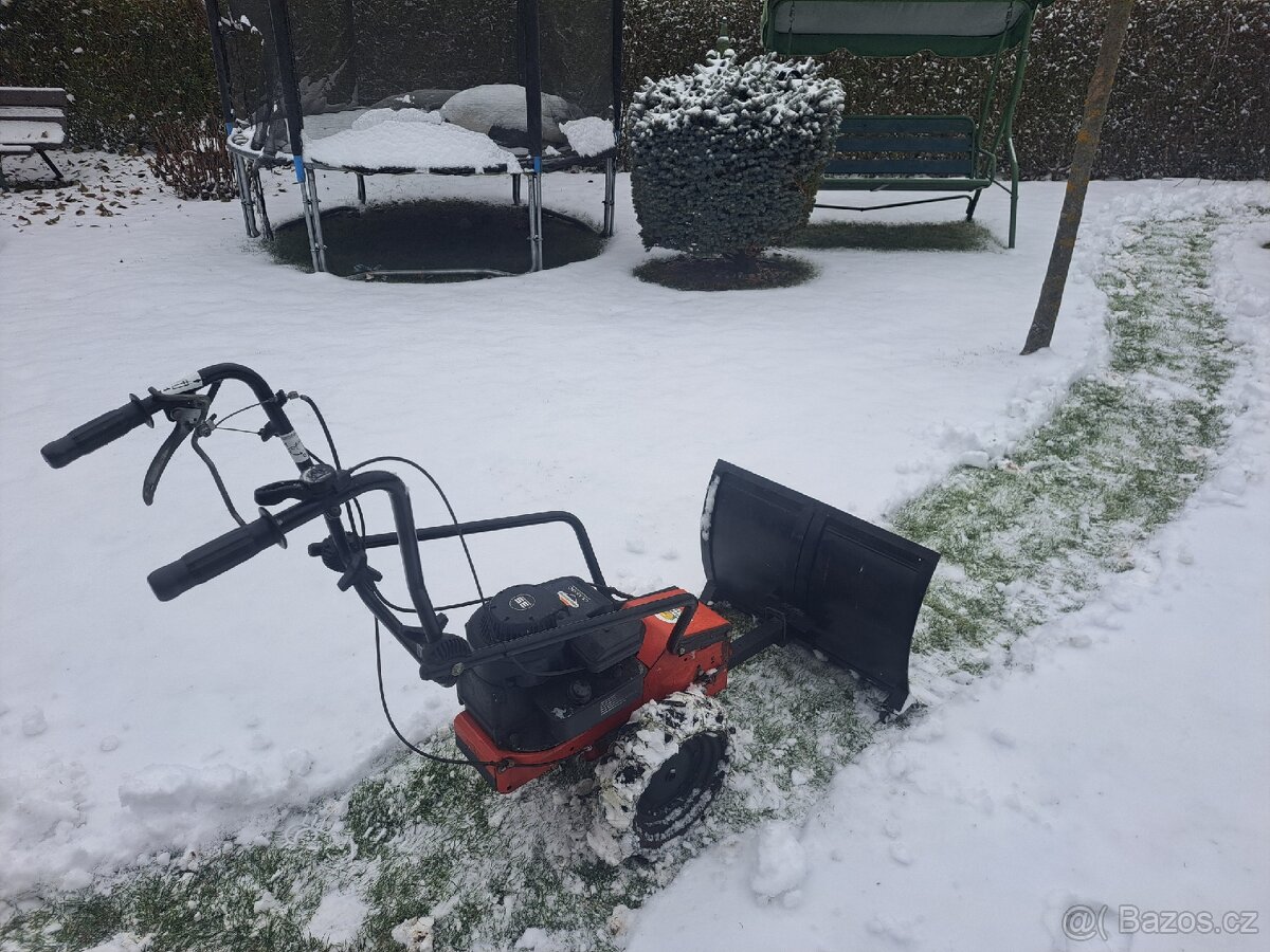 Listova sekacka +Sněhová Radlice - 3