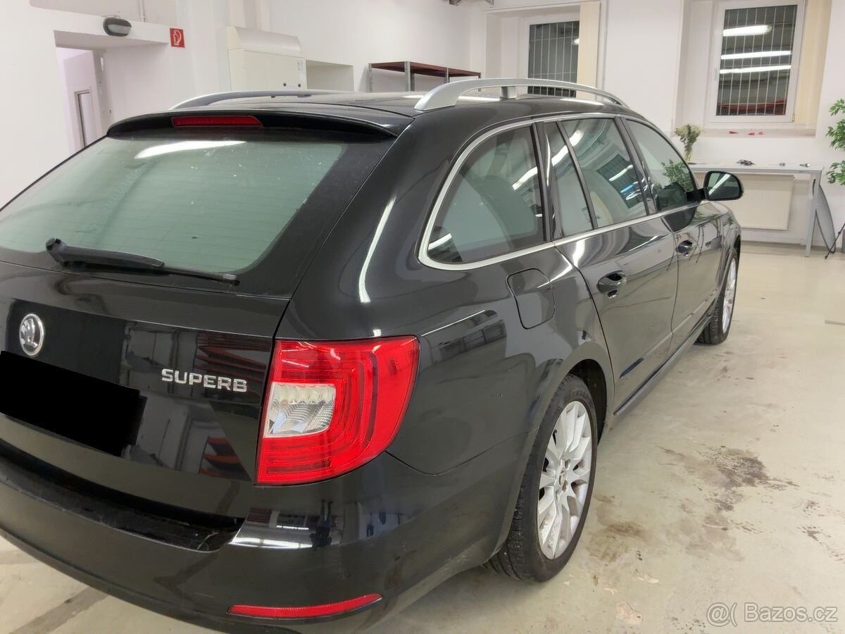 Škoda Superb II 2.0TDi 103kW AMBITION - Xenon - 2x sada - 3