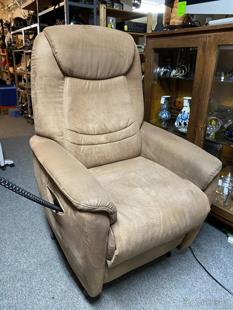 HUKLA - ELEKTRICKY POLOHOVATELNÉ KŘESLO-1motor, MIKROPLYŠ - 3