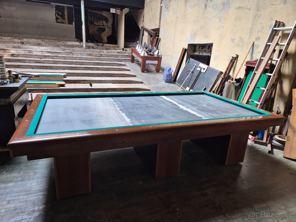 Kulečník 284x142cm - 3