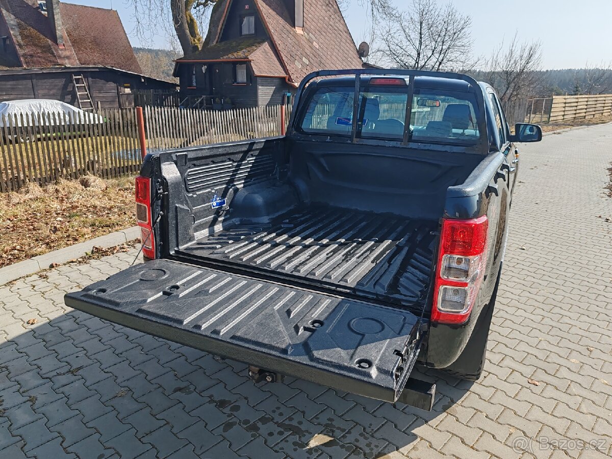 Prodám rám korby Ford ranger XLT - 3