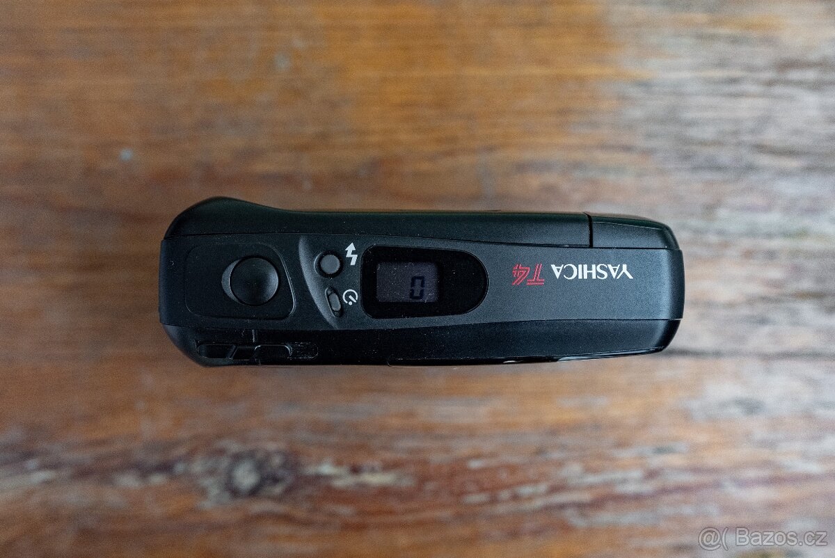 Yashica T4 - 3