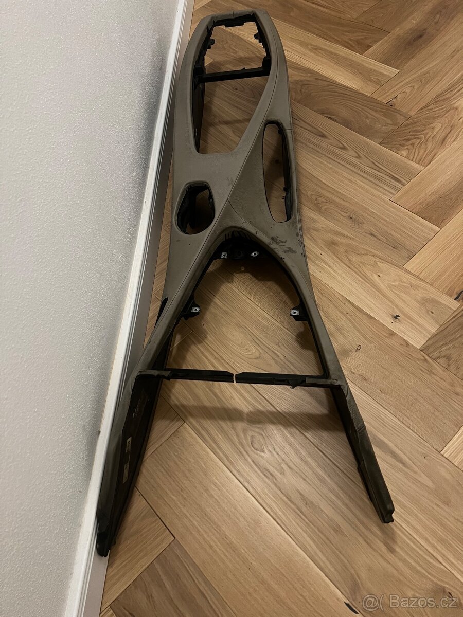 Tunel kožený BMW M6 E63 - 3