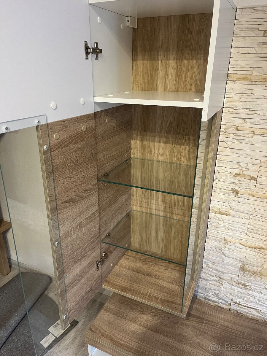 Obývací stěna, postel, noční stolek, komoda, stůl - 3