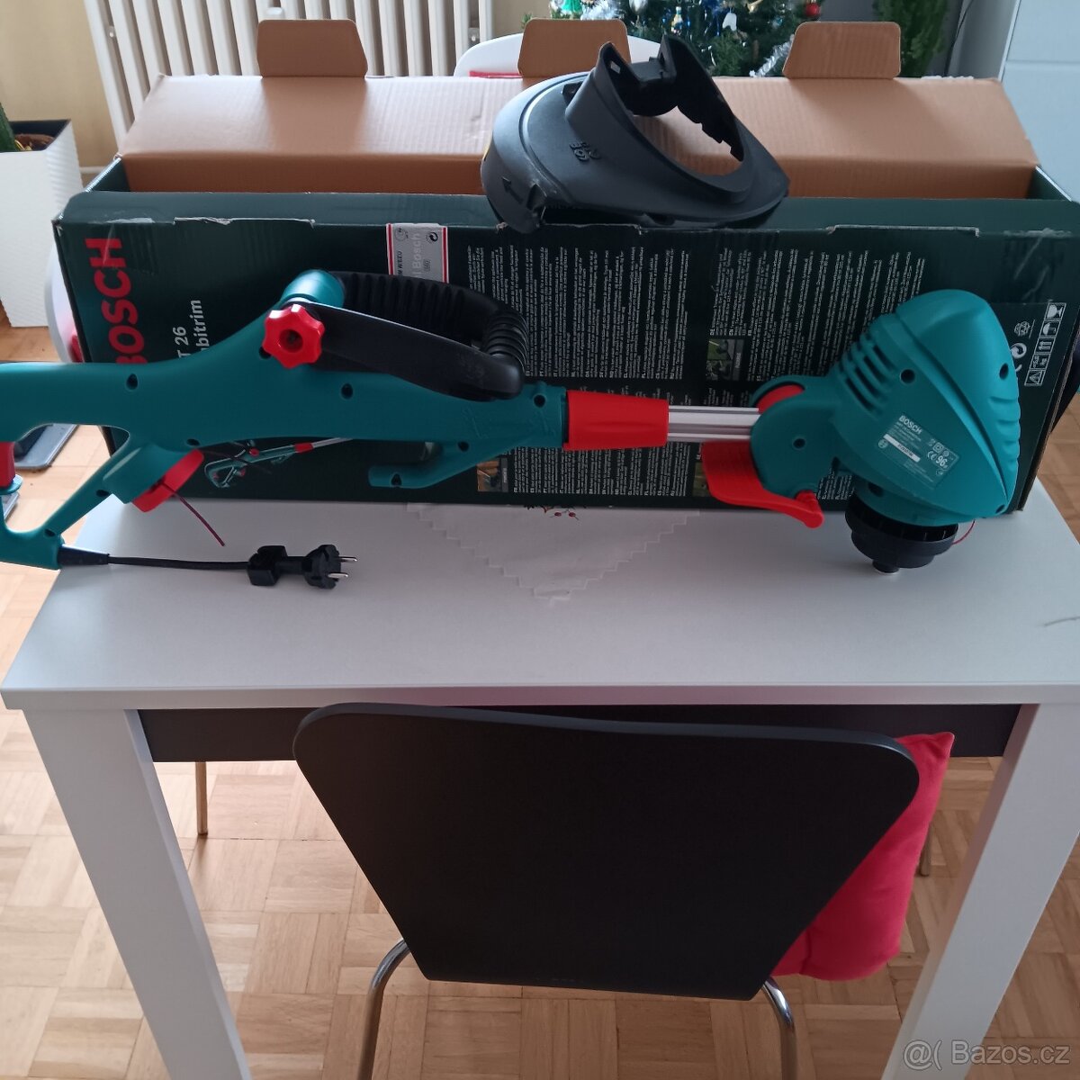 Nová strunová sekačka z.n Bosch - 3