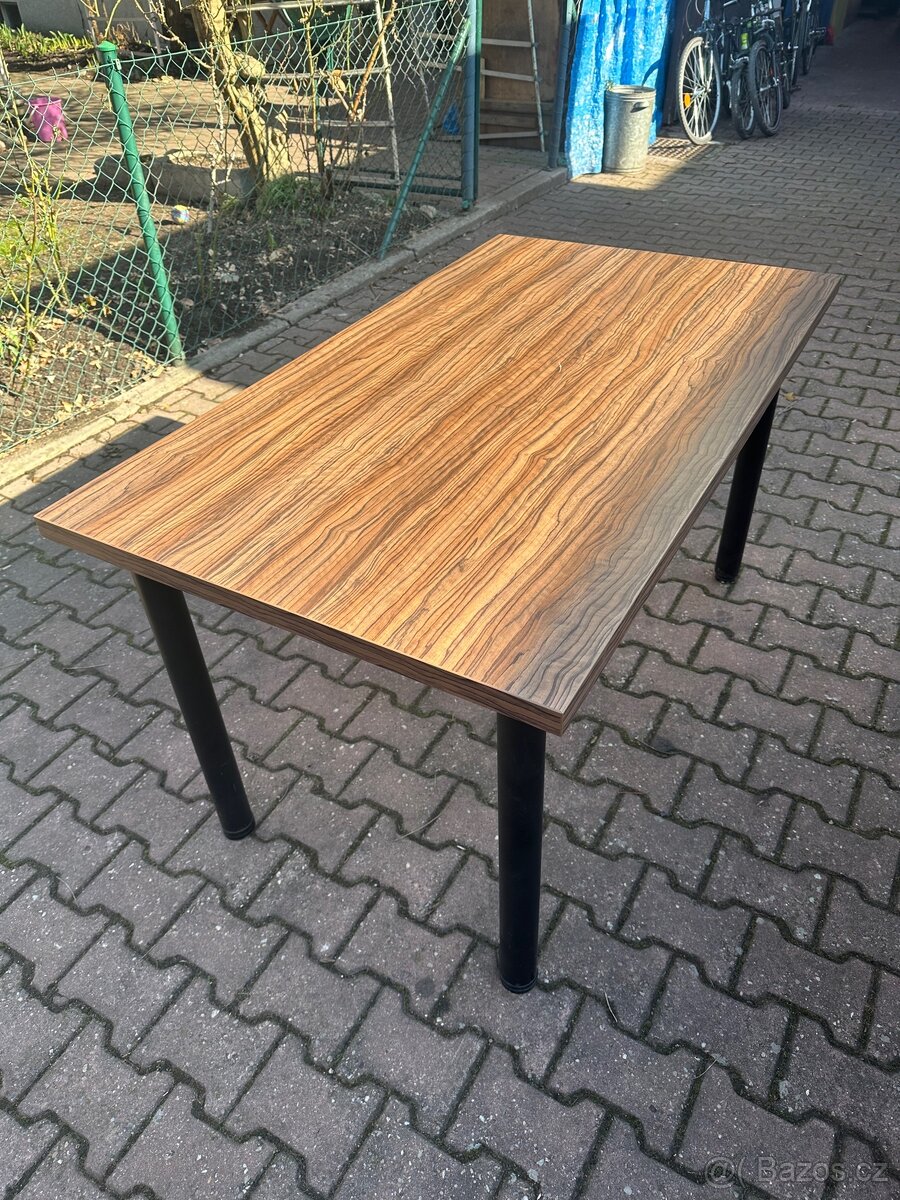 Stůl 140x80 - 3
