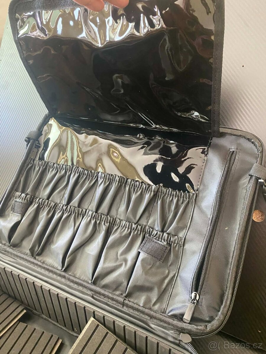 Nový kadeřnický a kosmetický kufřík - 3