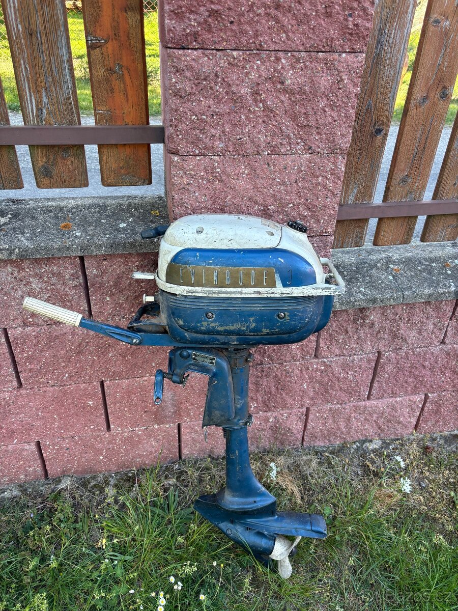 Motor Evinrude 3hp - 3
