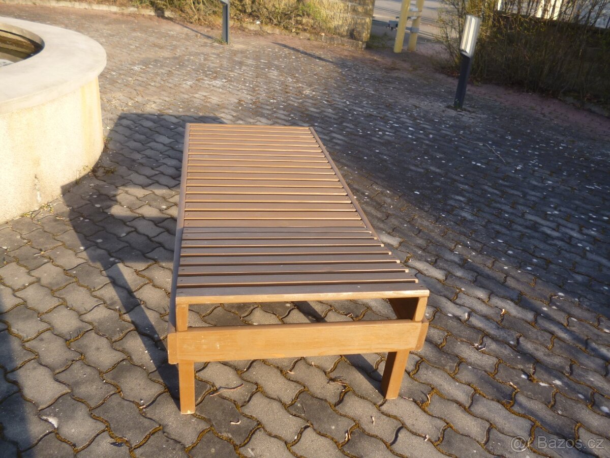 Designové zahradní lehátko XXL z masivu - 3