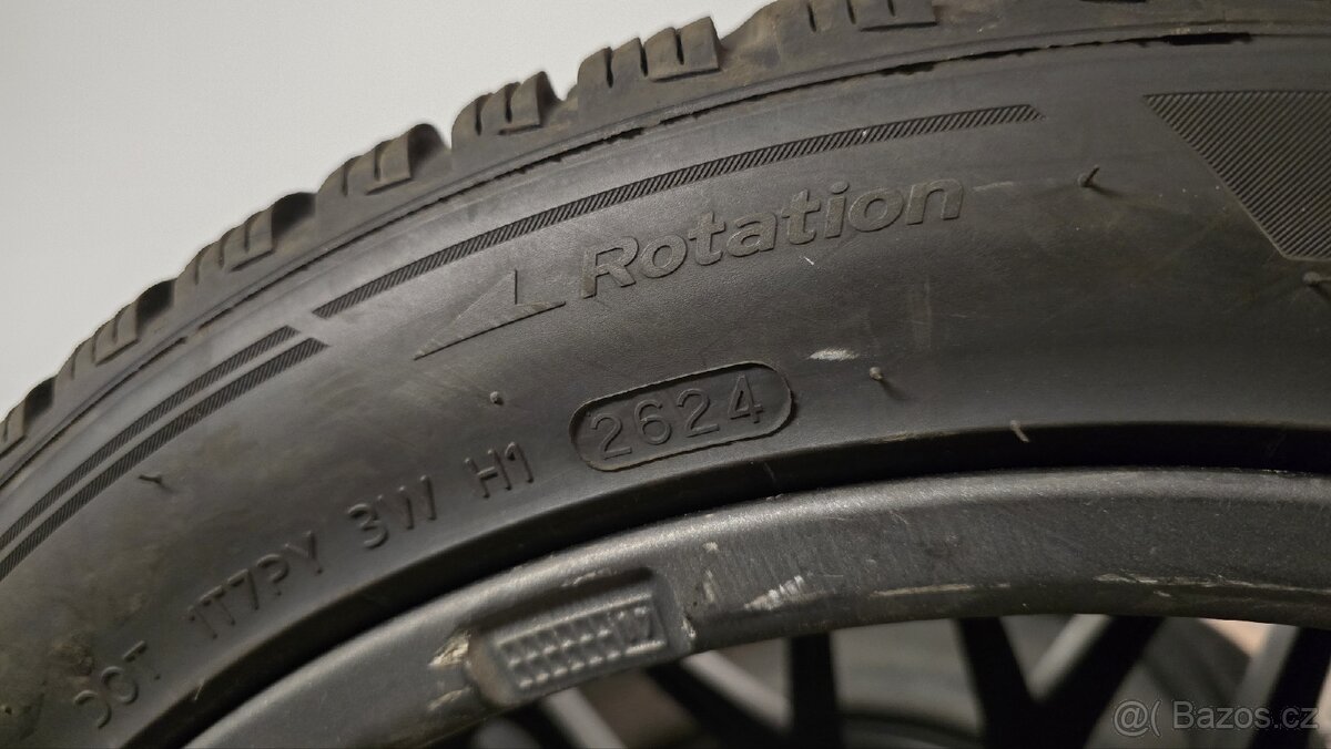 235/45 R19 Zimní pneu 7mm - 3