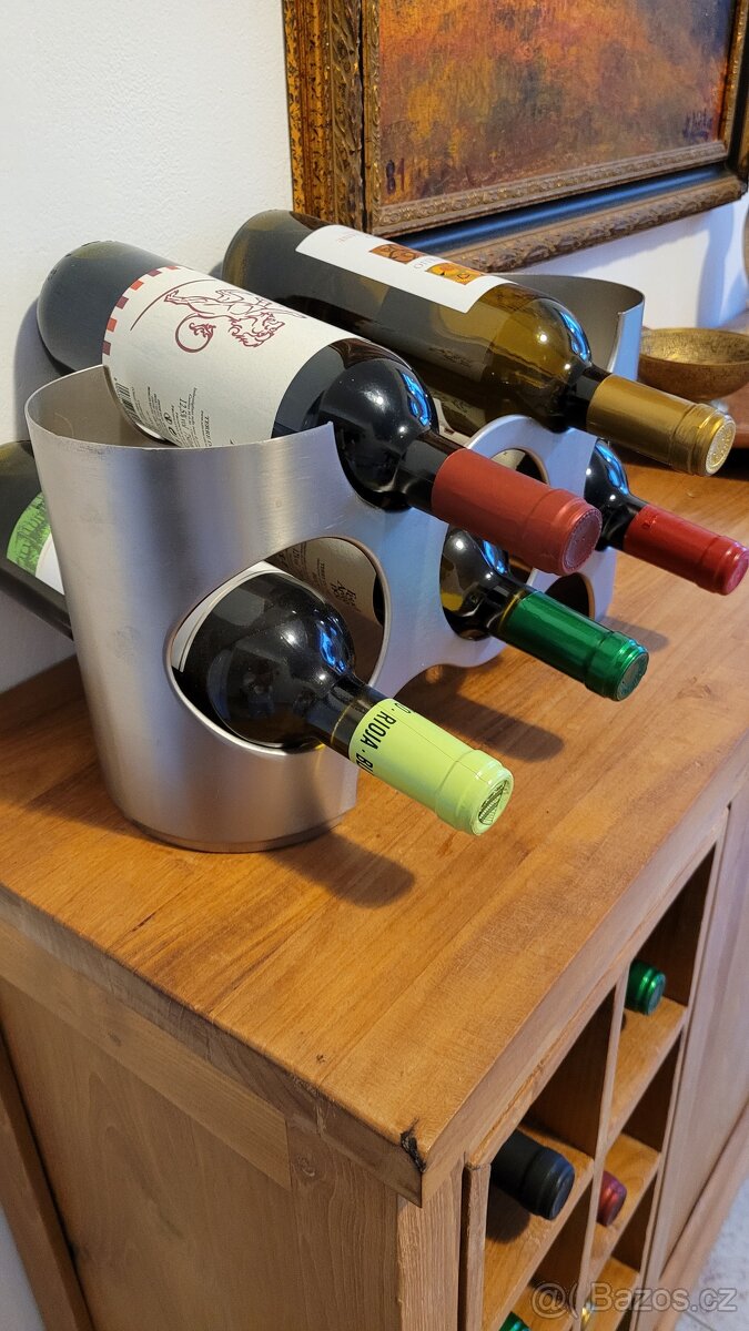 Nerezový stojan na víno - 3