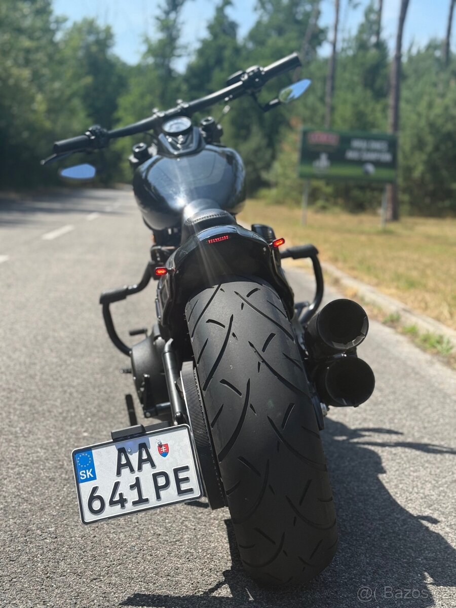 HARLEY DAVIDSON FAT BOB 107 - 3