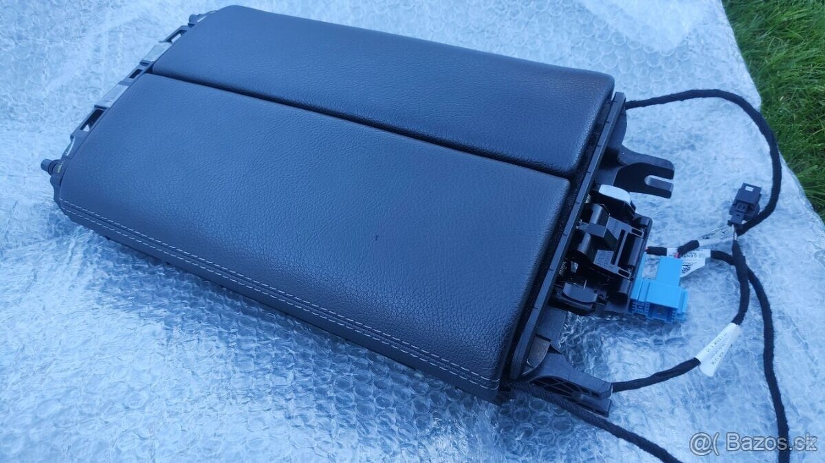 GLE W167 - laktova opierka Corolla XII E21 - samolepky dvere - 3