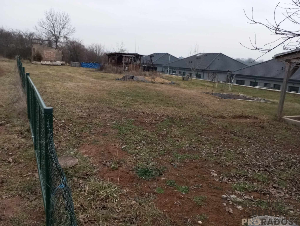 Prodej stavebního pozemku v osobním vlastnictví v Podlešíně, - 3