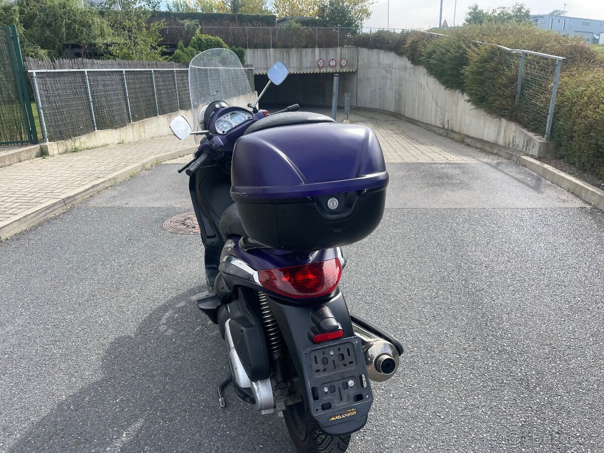 Prodám Piaggio Beverly 500 - 3