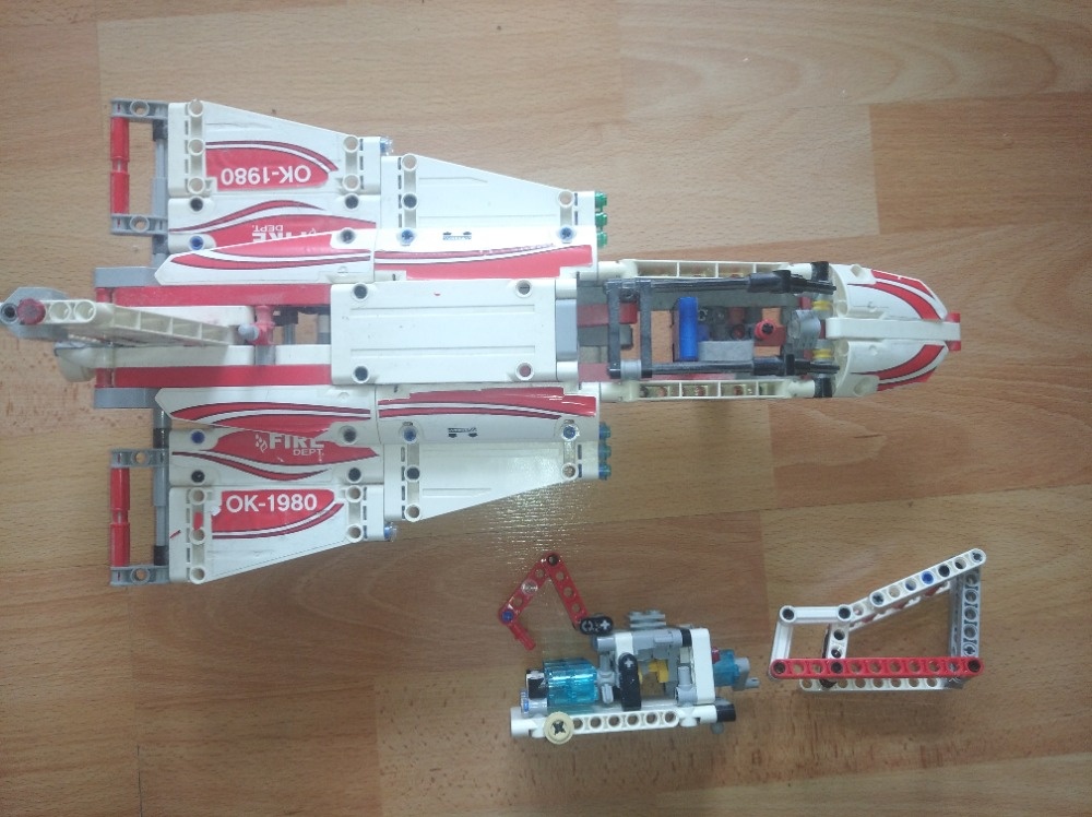 Lego Technic set-42040 - 3