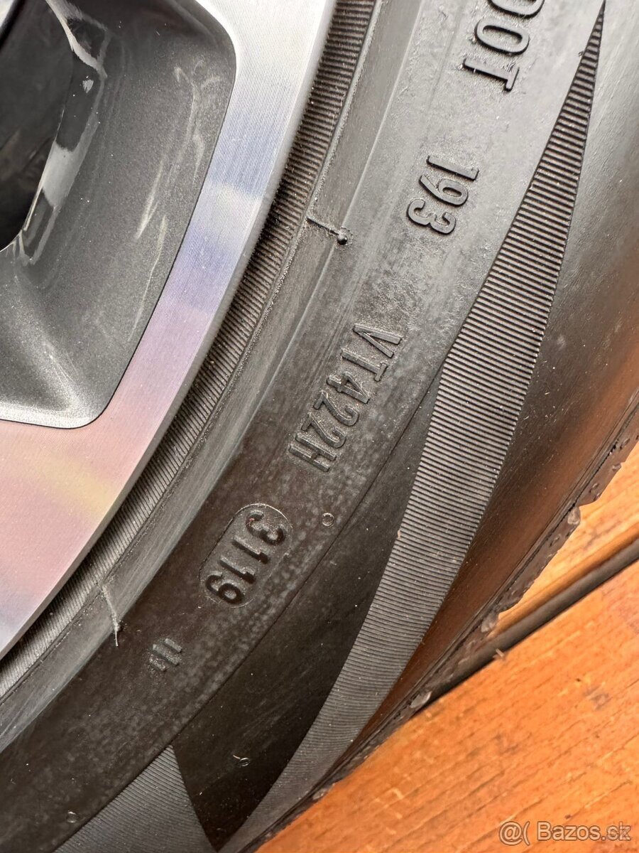 235/50/20 235/50 R20 PIRELLI SCORPION ZERO - 3