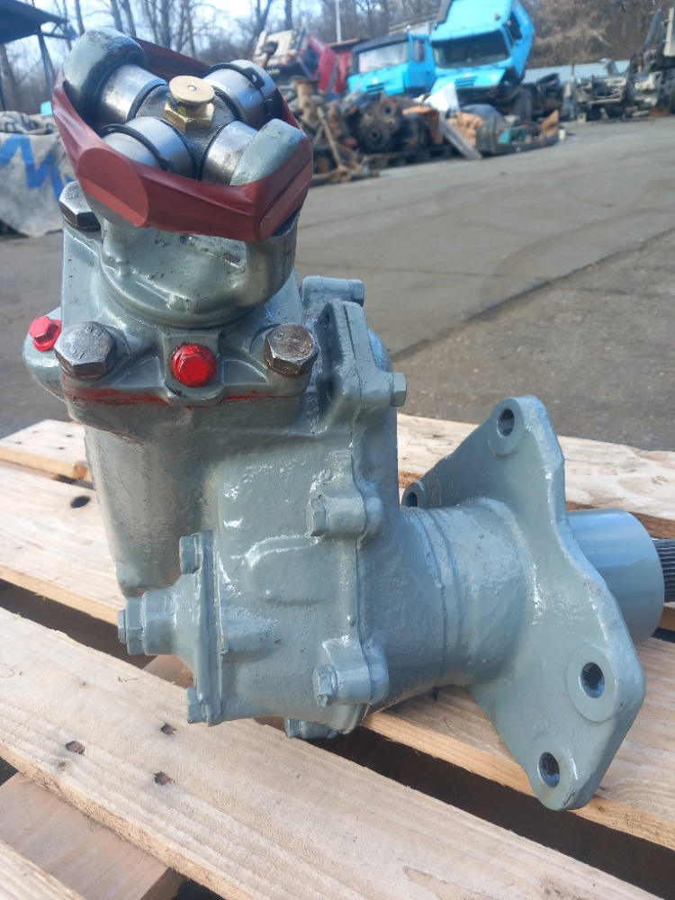Převodka řízení T815 - 3