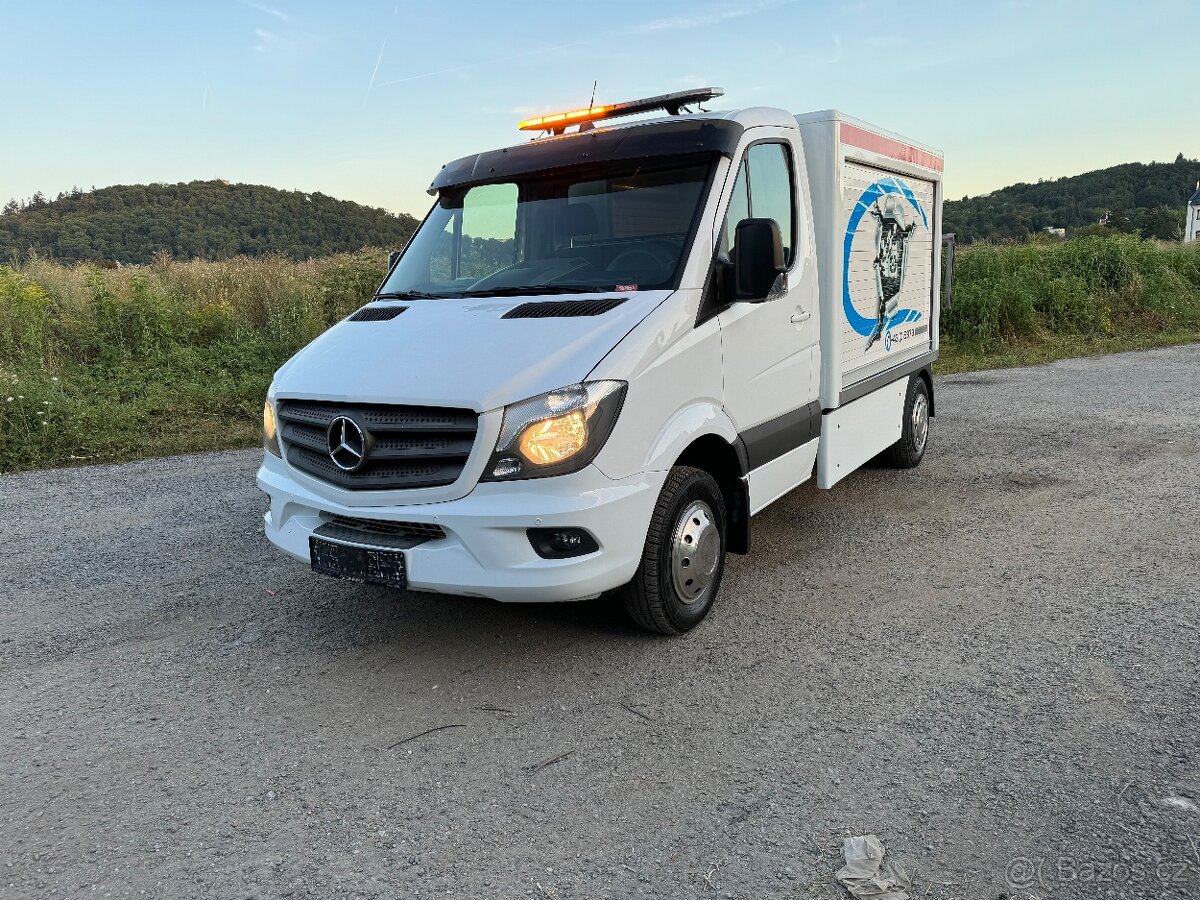 Odtahovka MB Sprinter uveze Daily ofiko DPH