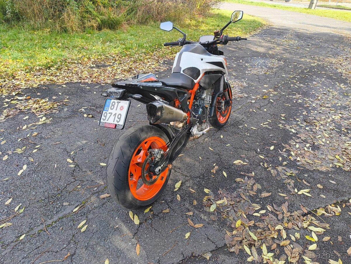 KTM DUKE 890R - 3