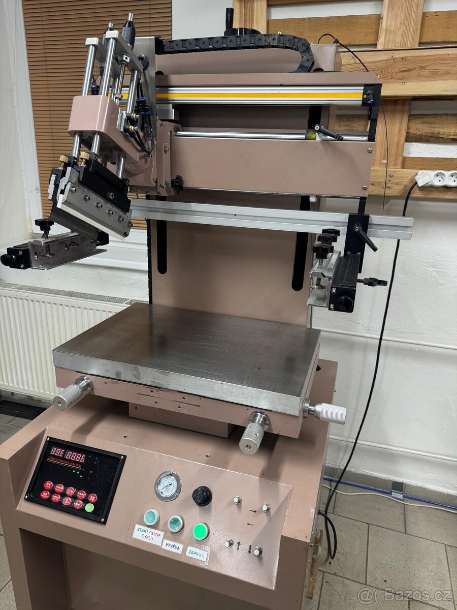 Sítotiskový stroj - poloautomat - 3