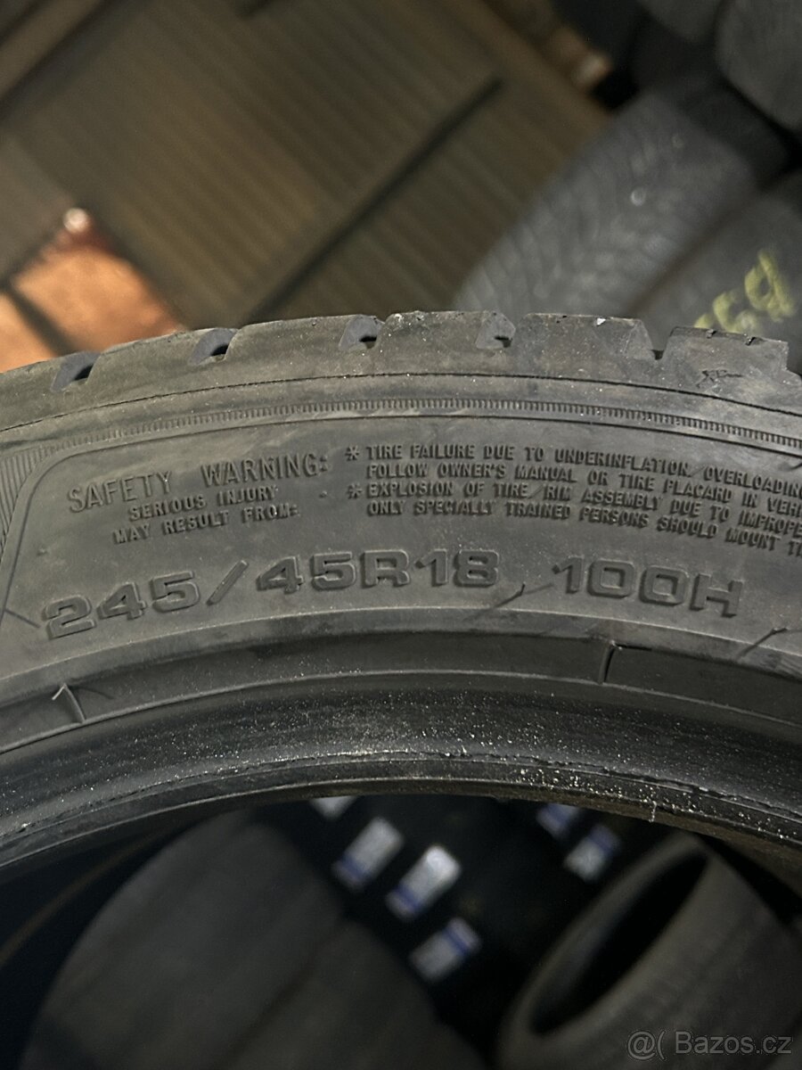 Zimní pneu 245/45 R18 100H Goodyear 6mm - 3