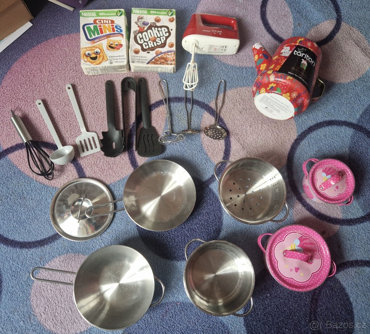 Dětská kuchyňka KidKraft s příslušenstvím - 3