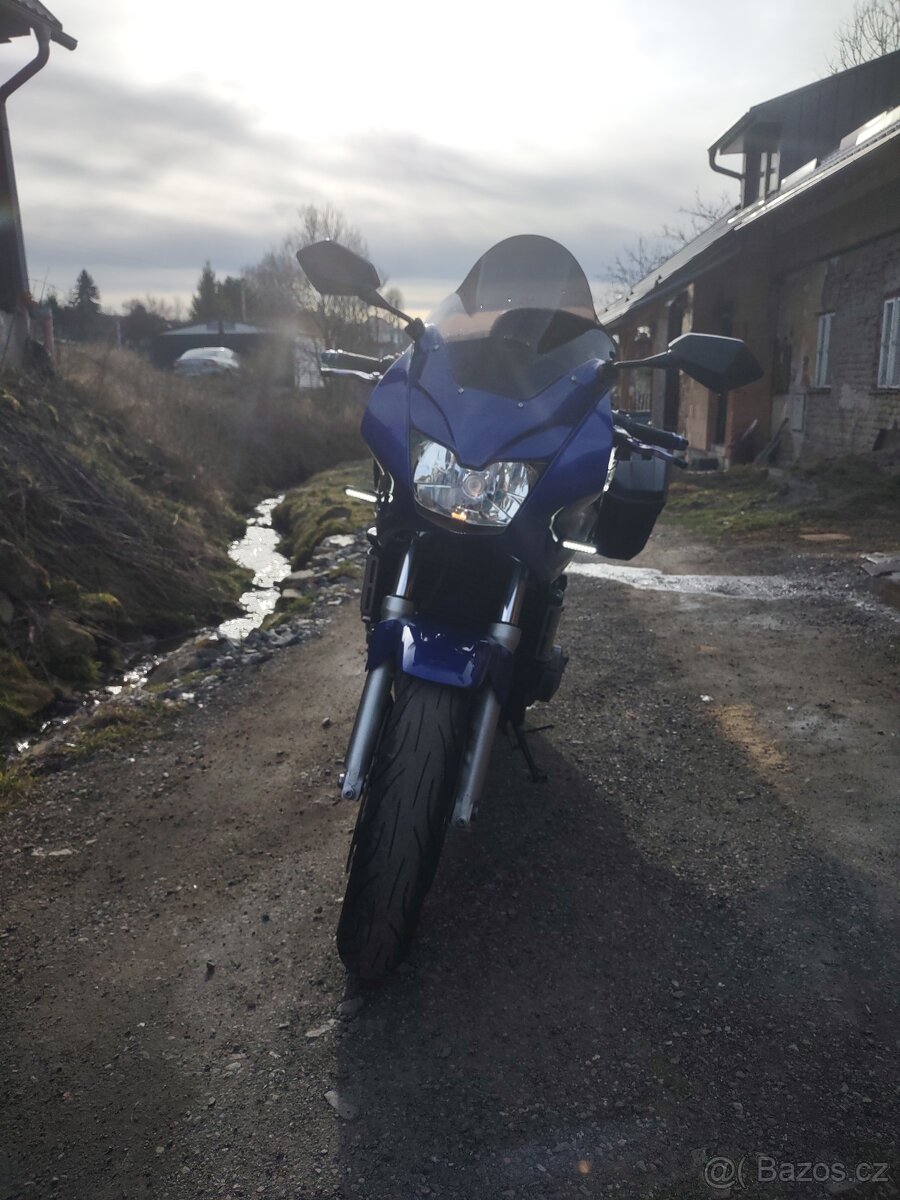 Honda Hornet 600 - 3